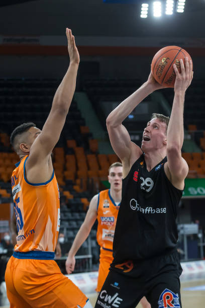 拥有深厚群 拥有深厚群