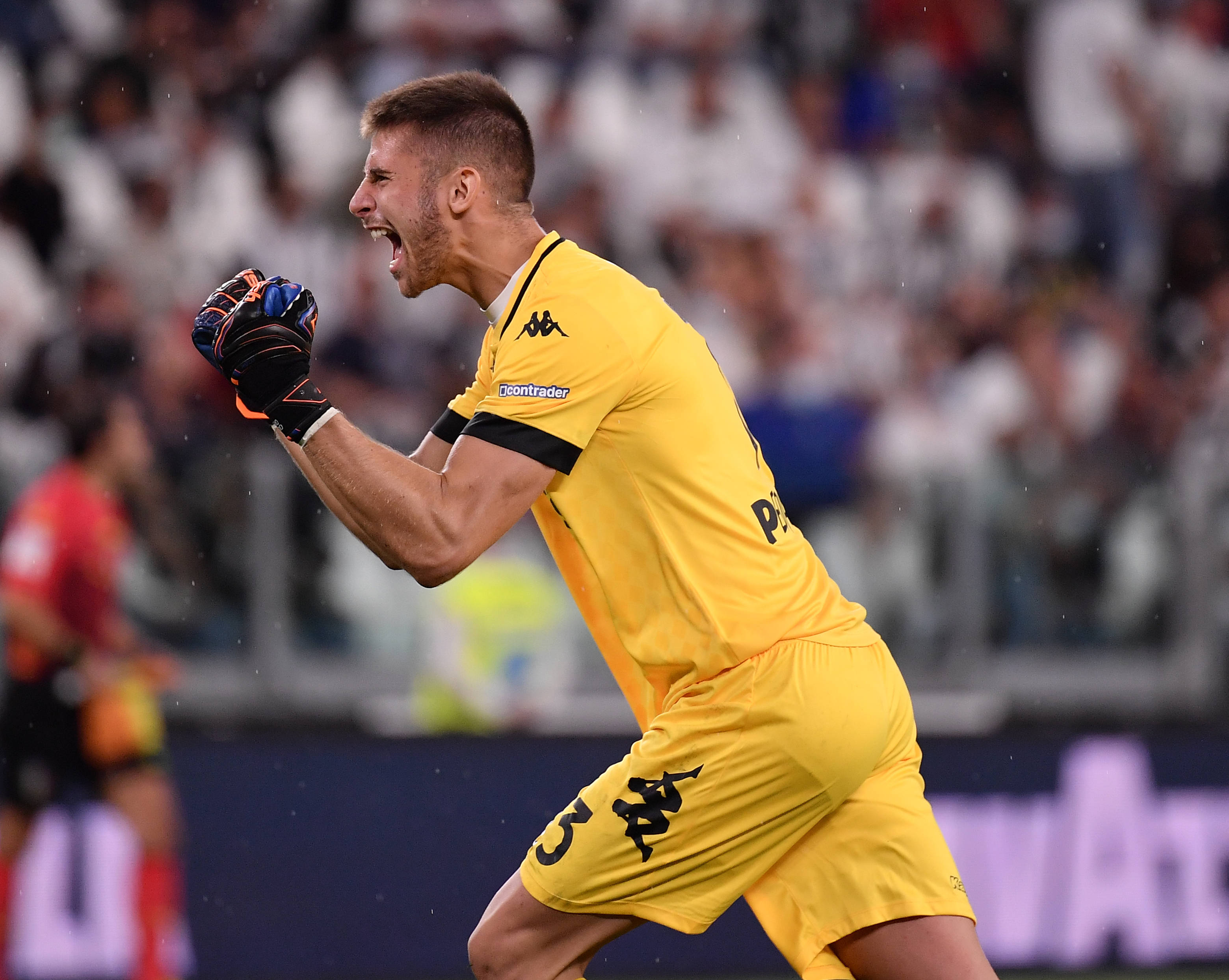 队友们用实 队友们用实