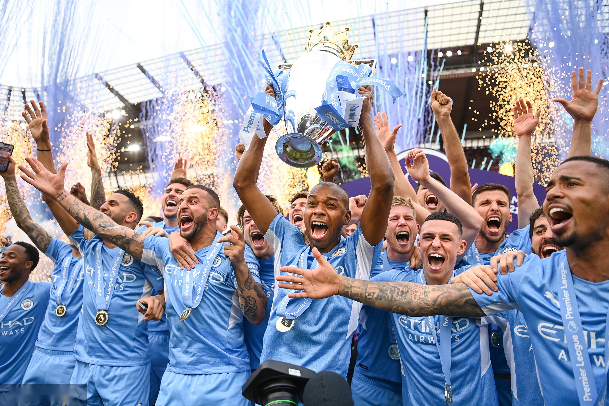 佩德里在攻 佩德里在攻