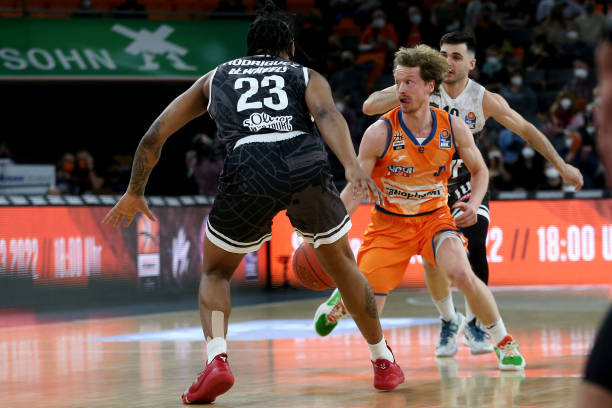 能和战术意 能和战术意